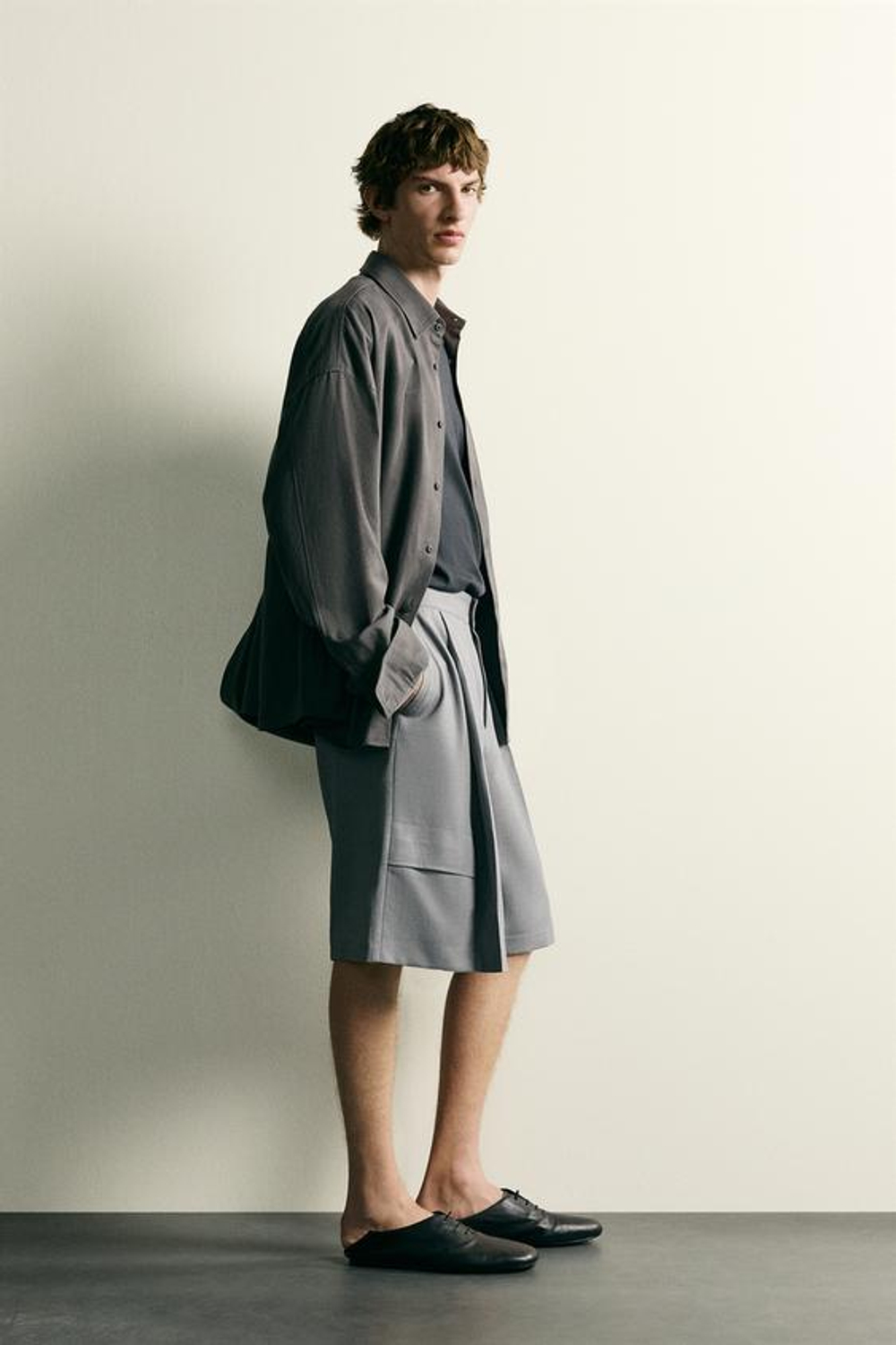 ZARA ШОРТЫ КАРГО RELAXED FIT, МЯГКИЙ СЕРЫЙ