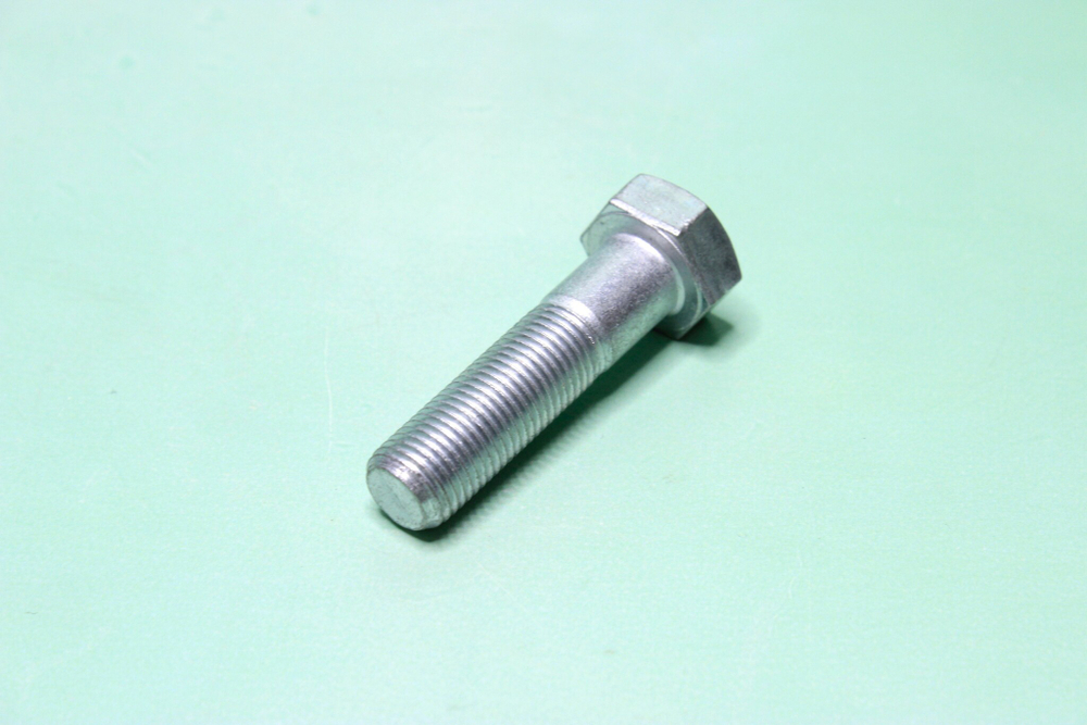 Болт М14х1,5х55 карданного вала
