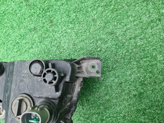 ПТФ правая Kia Mohave 1 HM (2016-2020)