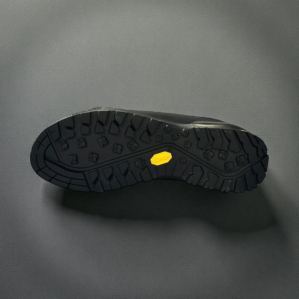 The North Face Glenclyffe Low • Total Black