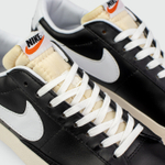Кроссовки Nike Blazer Low 77 Leather Wmns Black / White new