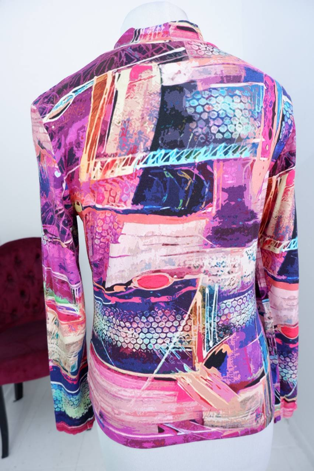 Водолазка НЕЖКА из вискозы и лайкры, пестрая, но при этом повседневная 50 размер