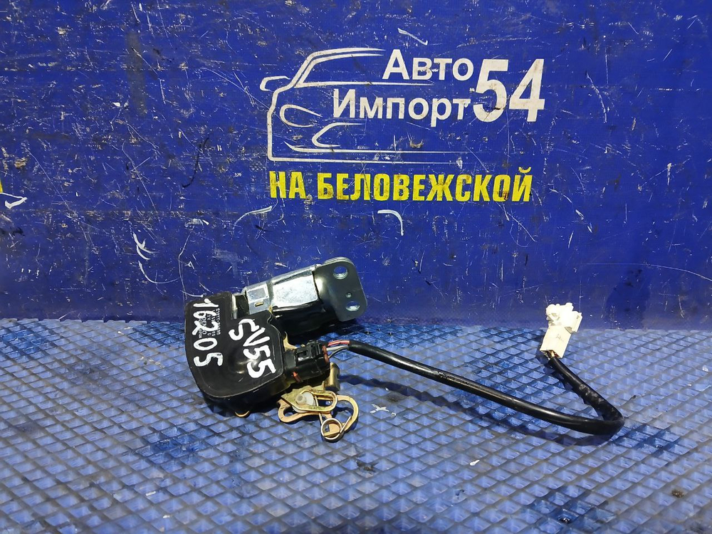 Замок багажника TOYOTA VISTA ARDEO 1998-2003