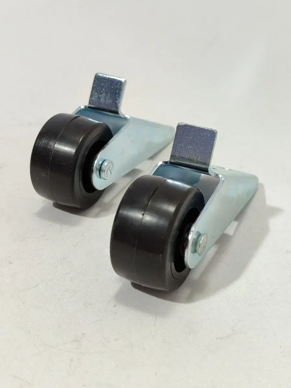 Мебельные колеса, выдвижные ролики диванов, шкафов, кроватей