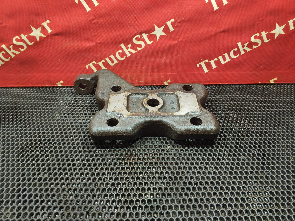 Кронштейн амортизатора заднего правый