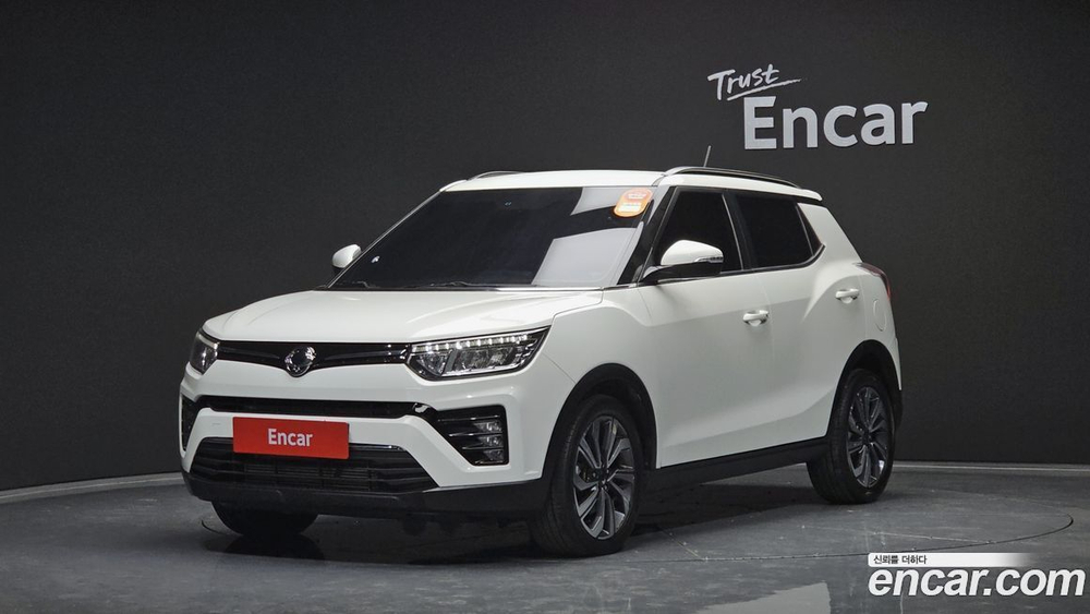 KG Mobility (Ssangyong) Very New Tivoli Бензин 1.5 2WD (11.2019)