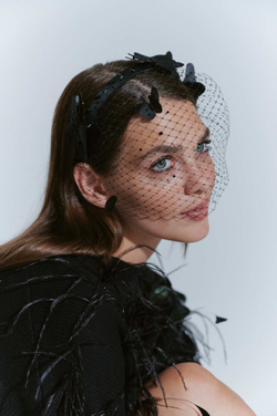 Вуаль с бабочками