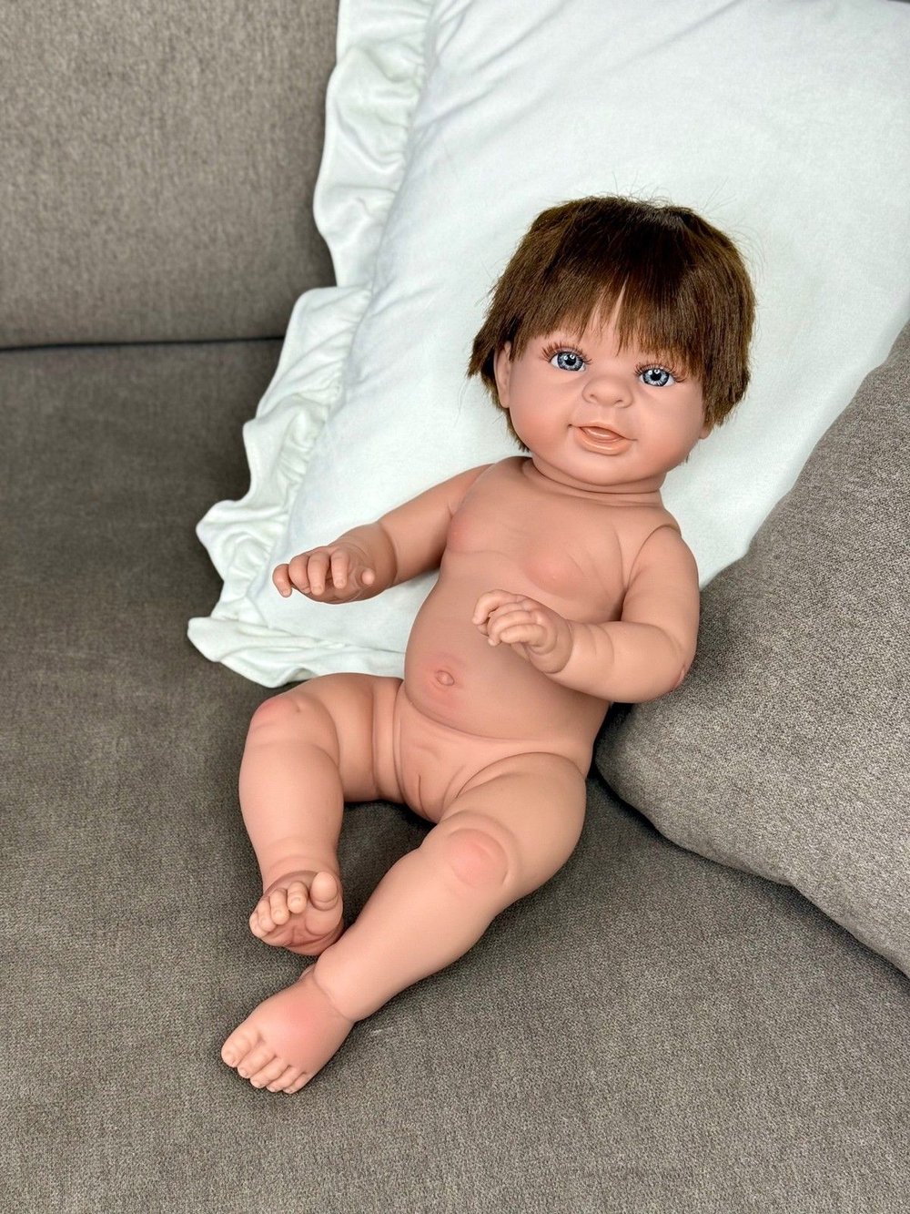 Кукла LAMAGIK виниловая 45см Paula (46218)