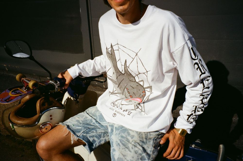 Лонгслив Creepy Clothing Акулапаук белый