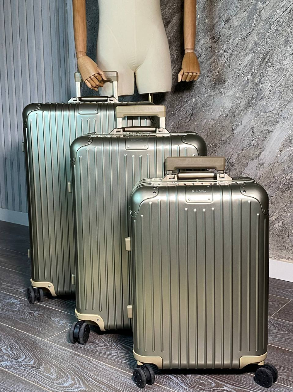 Чемодан Rimowa