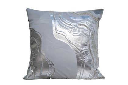 Подушка с принтом и бисером "Фолио" серый 45x45 Garda Decor