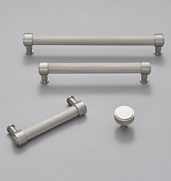 Мебельная ручка Rejuvenation Trask