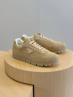 Кроссовки Prada