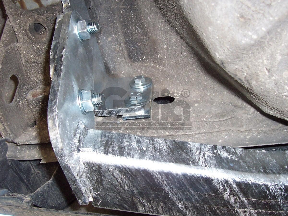 Оцинкованный фаркоп на Renault Laguna II лифтбек 2001-2008 (без электрики), Galia R070C