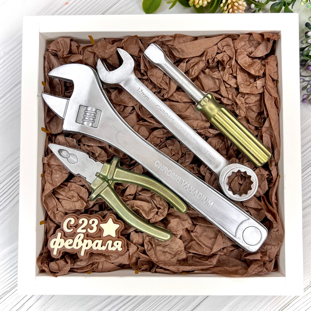 Шоколадные инструменты 2D с надписью