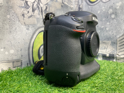 Nikon D4 Покупка/Продажа