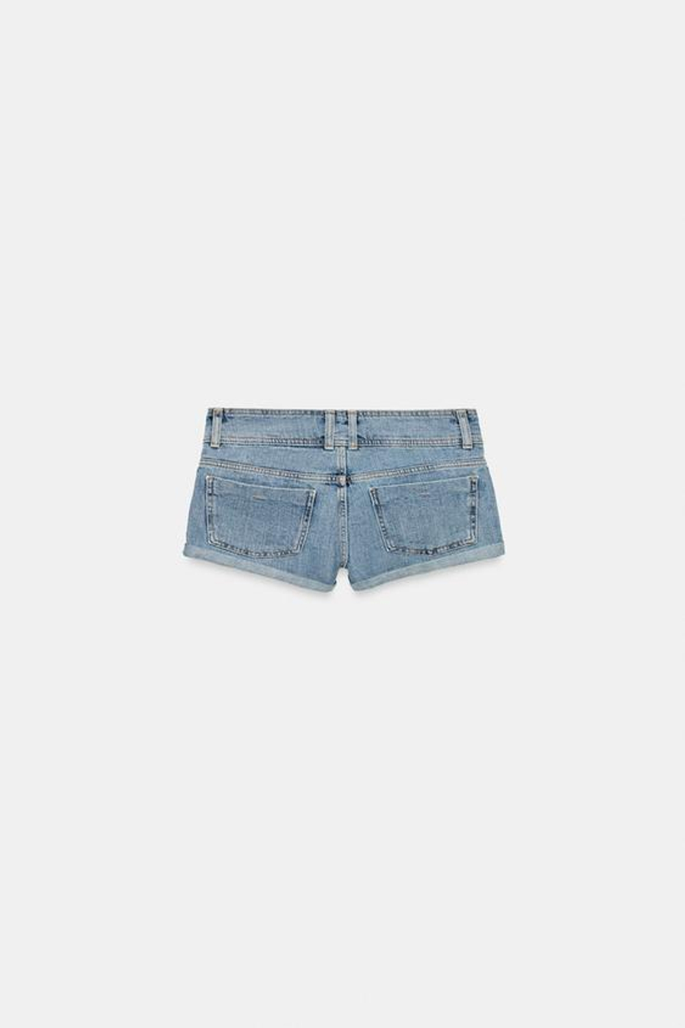 ZARA ДЖИНСОВЫЕ МИНИ-ШОРТЫ С КАРМАНАМИ, СИНИЙ
