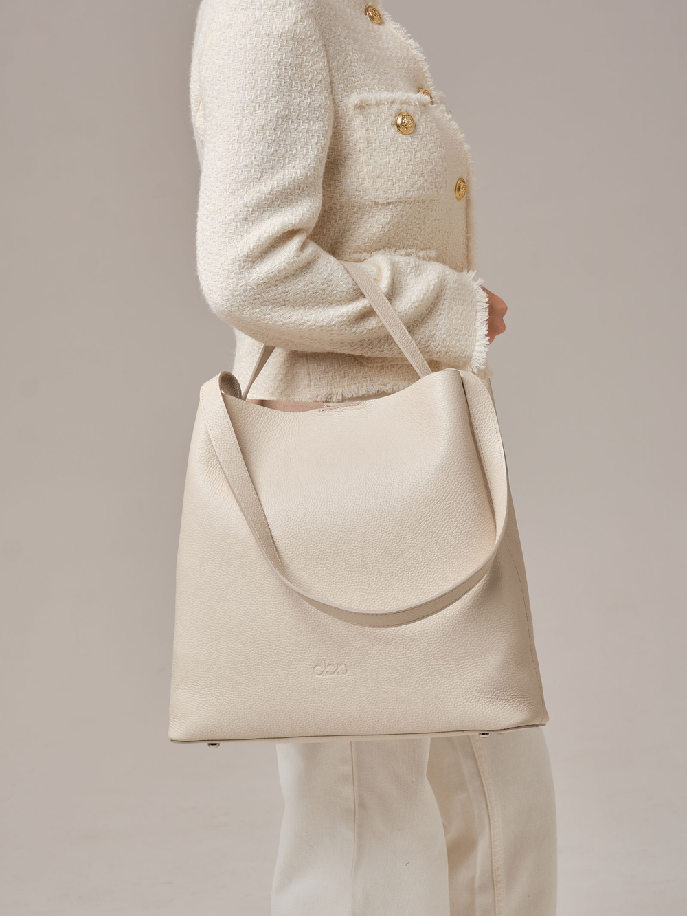 Кожаная сумка шоппер Olga DBR 30948 светлый крем