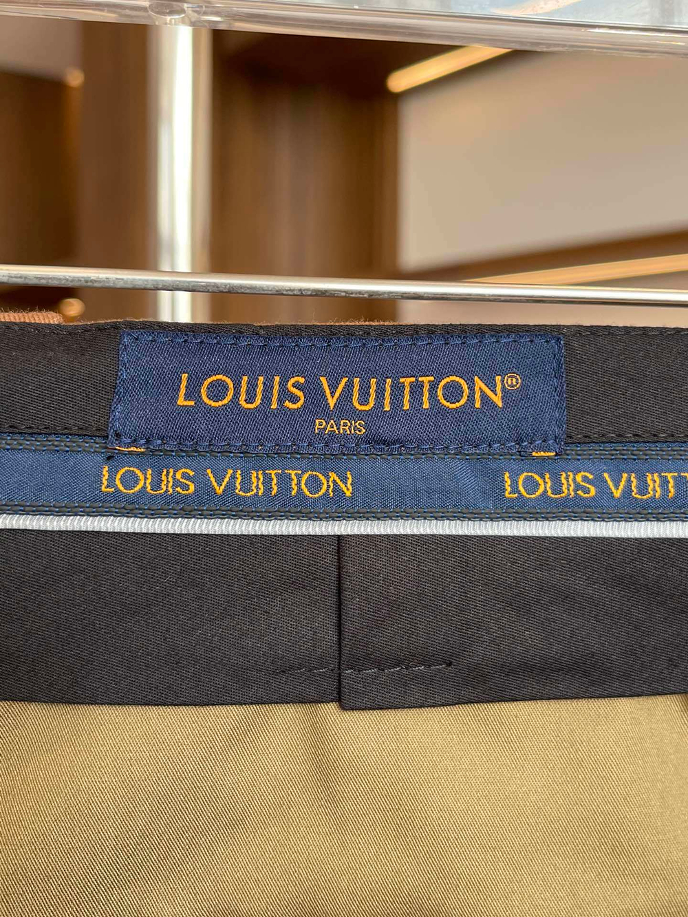 Louis Vuitton Pants