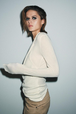 ZARA ФУТБОЛКА С ДВОЙНЫМИ ДЛИННЫМИ РУКАВАМИ, ЖЕЛТОВАТО-БЕЛЫЙ