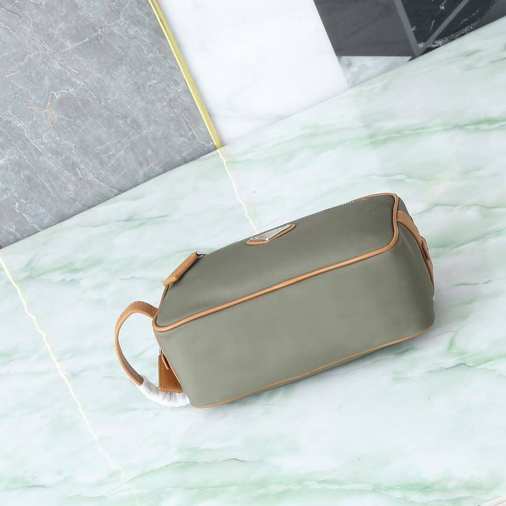 Несессер Prada