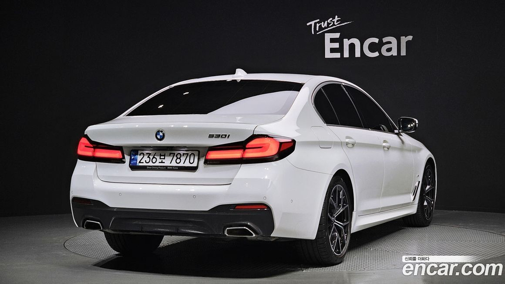 BMW 5 Series (G30) 530i M Sports (02.2023)