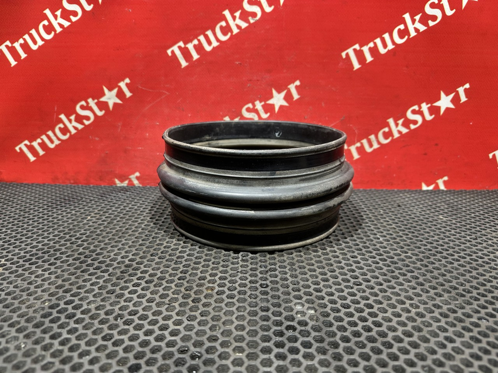 Патрубок воздухозаборника