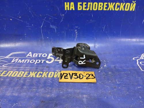 Ручка двери задней левой салонная TOYOTA CAMRY PROMINENT 1991