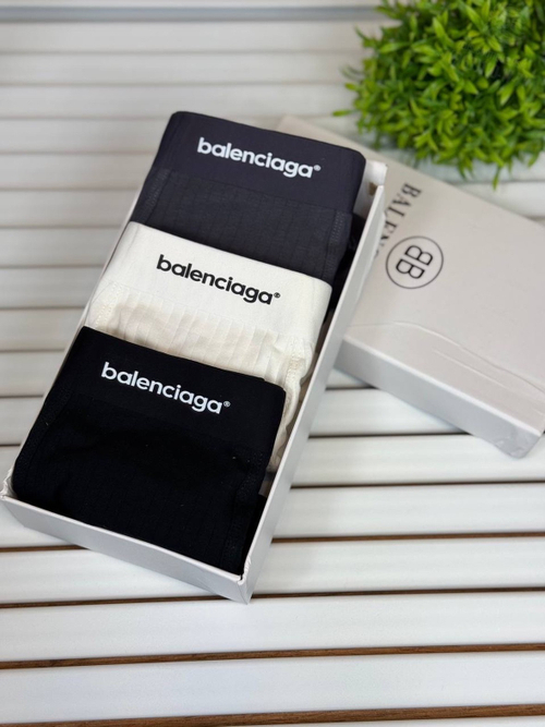 Боксеры Balenciaga