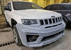 Передний бампер Jeep Grand Cherokee SRT8