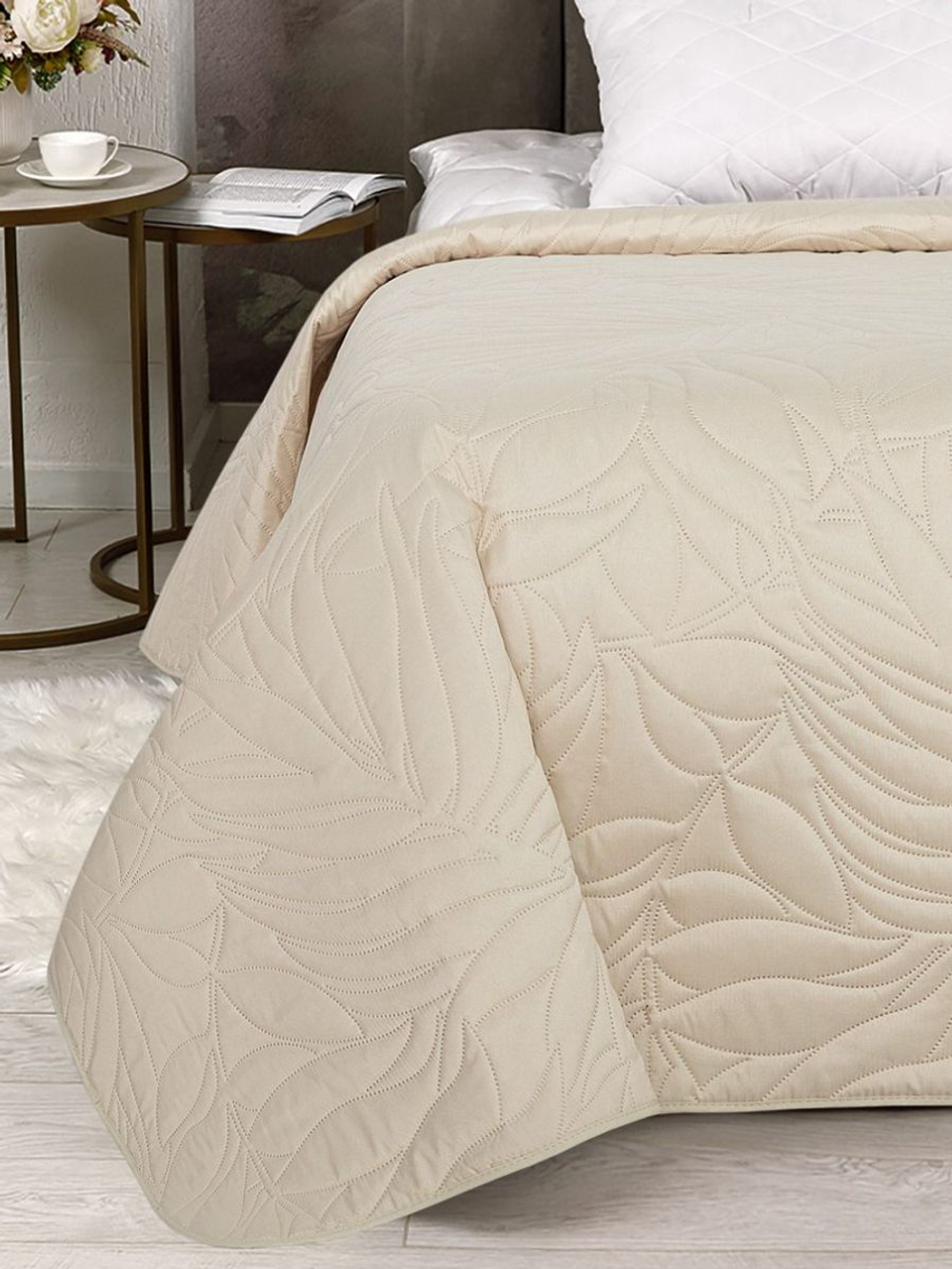 Покрывало на кровать, стеганое, поплин с размерами 215х220