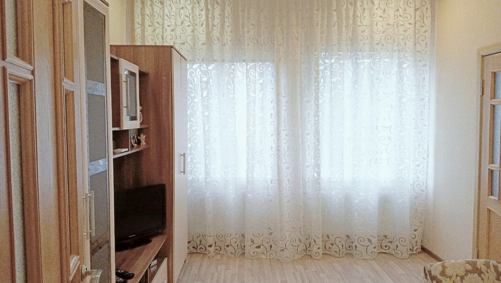2а дома в одном дворе, г.Славянск - на - Кубани.