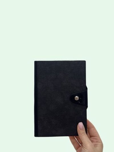 Блокнот А5 100 л. линейка на магнитной кнопке темно синий (201688323-2)