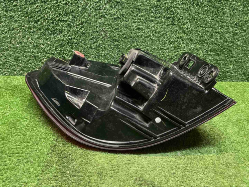 Фонарь правый внешний BMW X3 G01 (2017-2021)