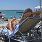 Шезлонг-лежак металлический Tagliamento Lotos Sunbed, тортора