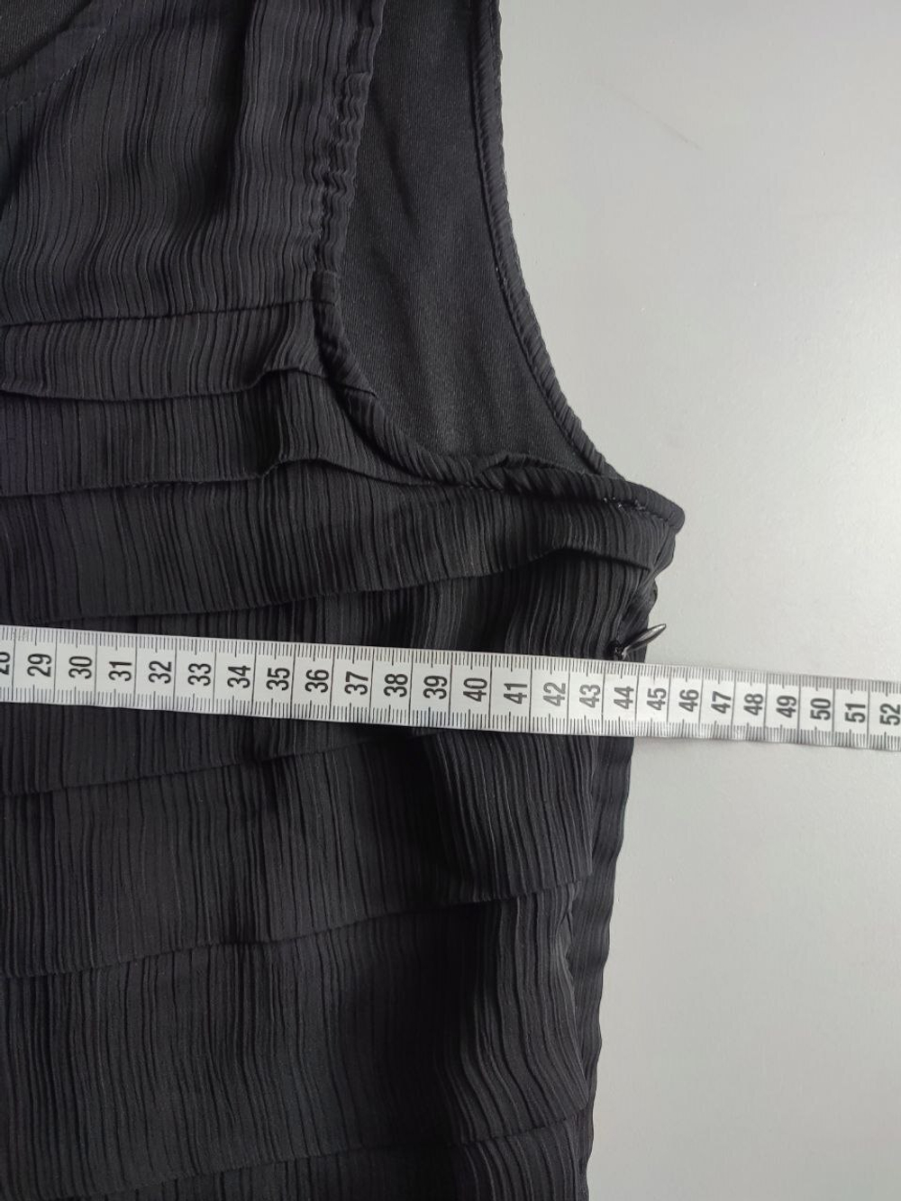 Платье оригинальное 42-44 размер