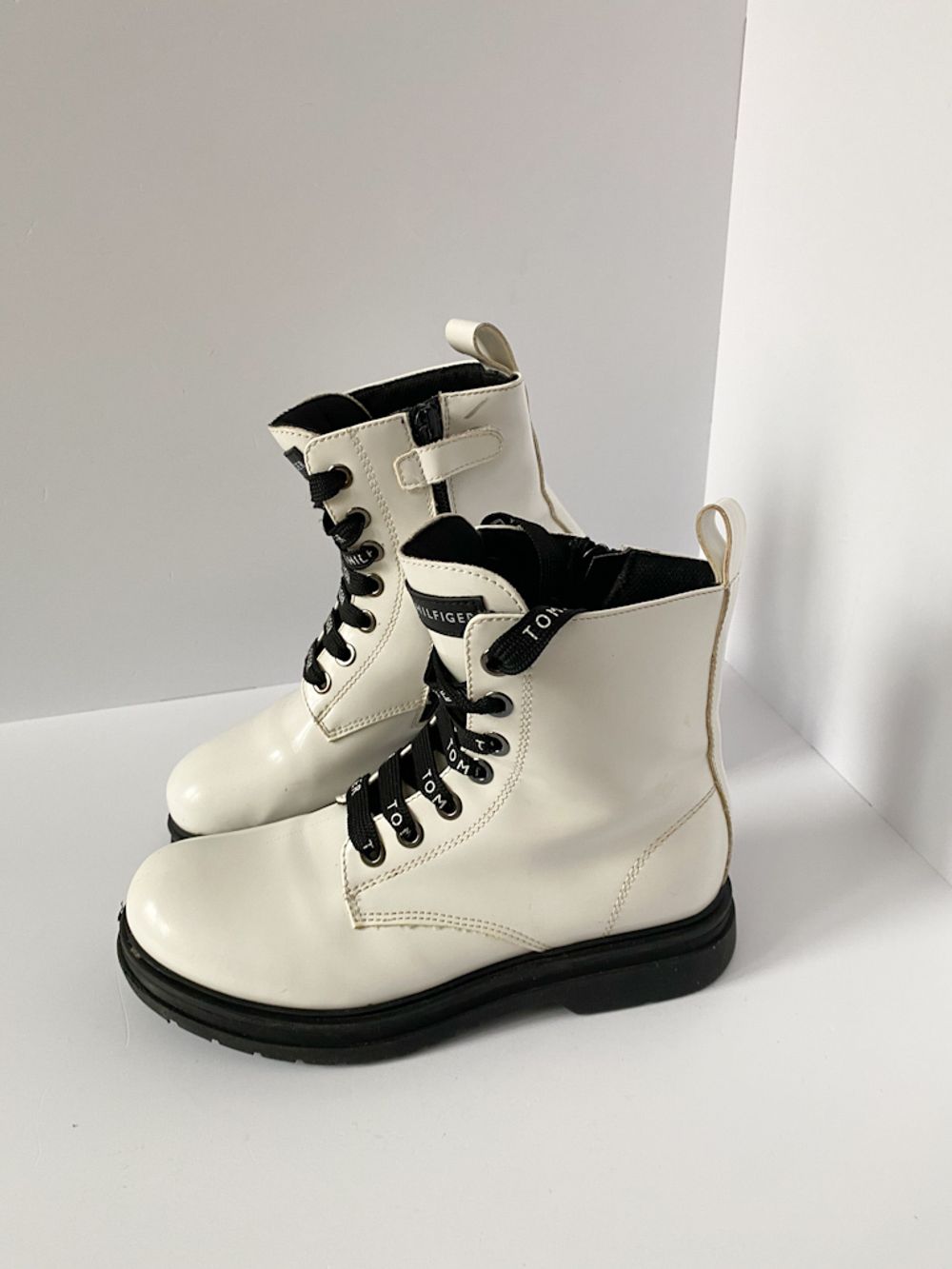 Ботинки Tommy Hilfiger, 32