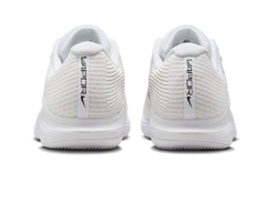 Мужские кроссовки теннисные Nike Zoom Vapor 12 - белый