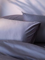 Набор наволочек из премиального сатина светло-серого цвета из коллекции essential, 70х70 см