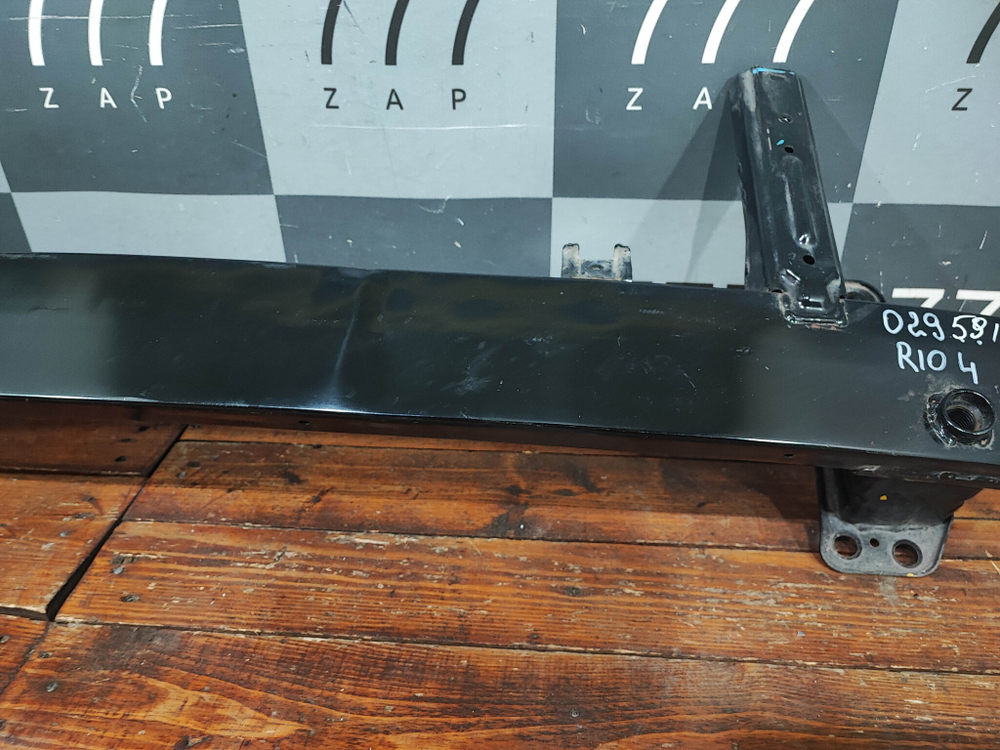 Усилитель переднего бампера Kia Rio 4 (FB) 17-нв Б/У Оригинал 64900H0000