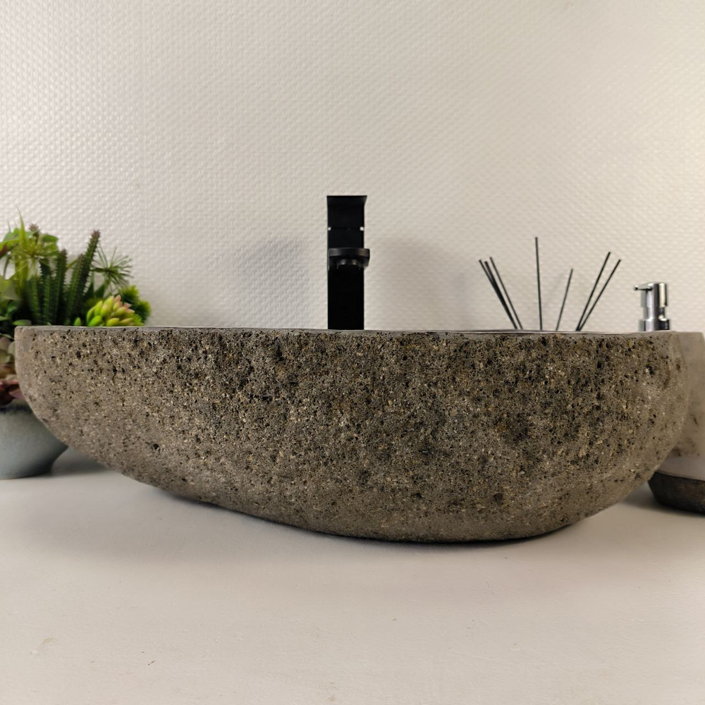 Раковина из речного камня RS-65212 55*38*15 0857