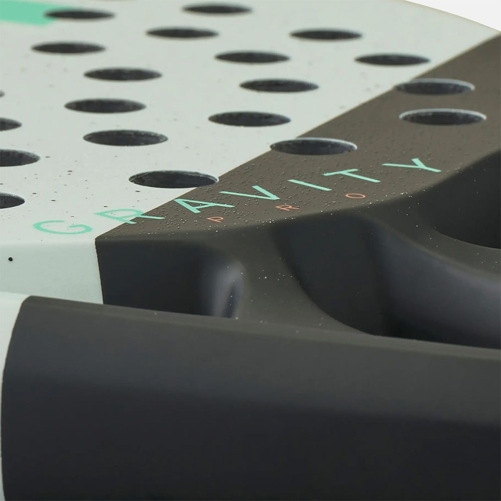 Ракетка для падела HEAD Gravity Pro, 224004, для продвинутых игроков, карбон, бело-серо-бирюзовый