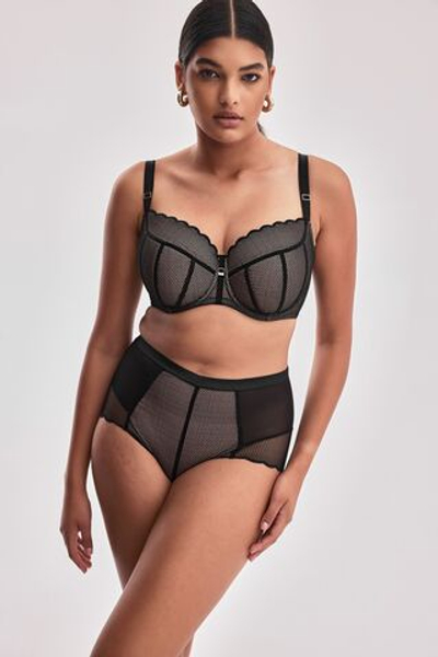 Черный бюстгальтер Chita с чашкой +size на поролоне (Размер: 95F) (Цвет: черный)