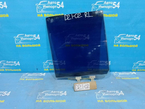 Стекло двери задней левой NISSAN TERRANO 1992