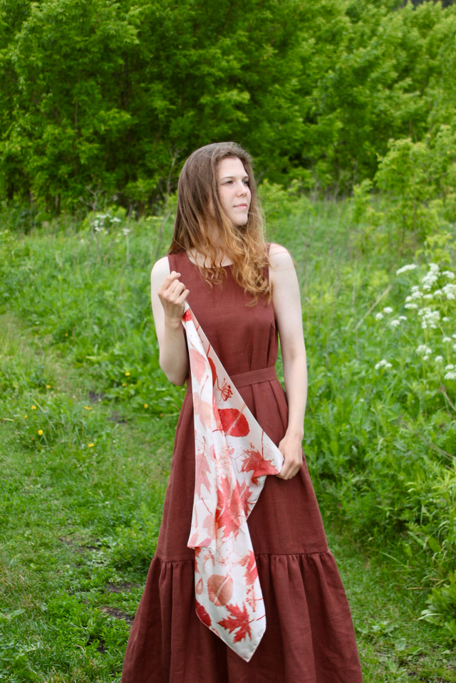 Платье-сарафан без рукавов макси, коричневый