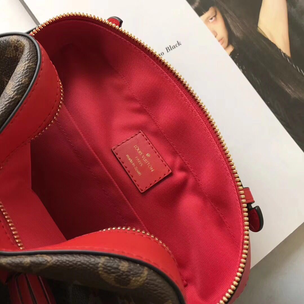 Louis Vuitton Saintonge