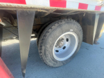 Isuzu ELF 12.0 (NQR) Бортовой с КМУ ELF (Дизельный, 5,2 л, 192 л.с., МТ)