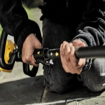 Триммер аккумуляторный DeWalt FLEXVOLT DCMAS5713X1 54В (1 x 3 Ач, ЗУ) захват 380 мм, 4.5 кг, DCMAS5713X1-QW