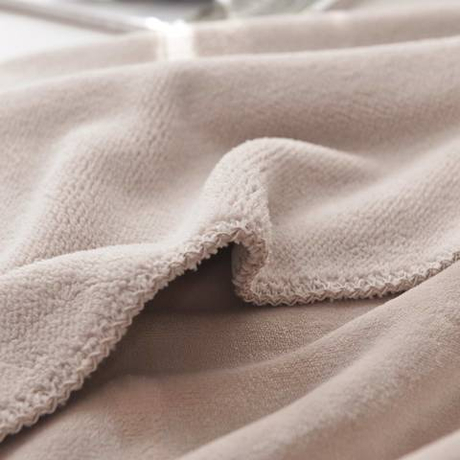 Покрывало 160х220 Sofi De MarkO София бежевое