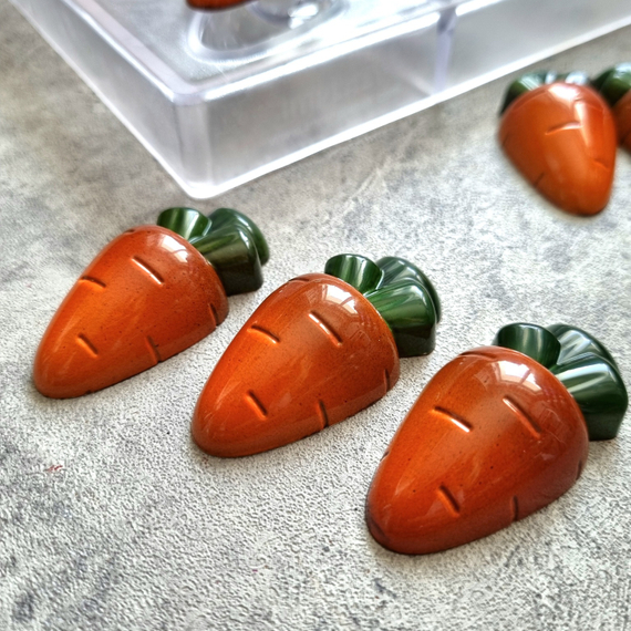 927 | Форма для шоколадных конфет &quot;Морковка&quot; (275*175 мм)